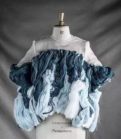 面料再造 设计师思想的延伸与服装设计的创新引擎